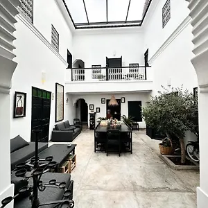 https://riad-darsahalia.marrakeshhotelsmorocco.com
