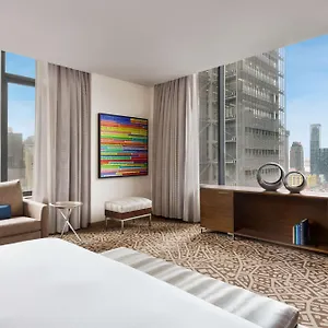 **** فندق Hilton Times Square الولايات المتحدة الأمريكية